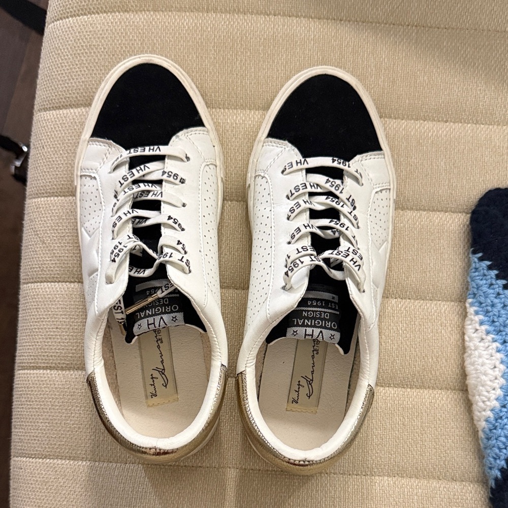 Vintage Havana Black and White Sneakers